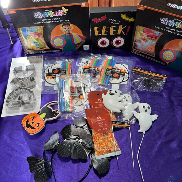 NEW 📌Creatology Halloween Costume Kit Mask & Halloween Art & Craft & more fun - Picture 1 of 11